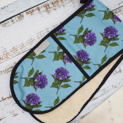 Hydrangea Double Oven Gloves | Tracey Cooper