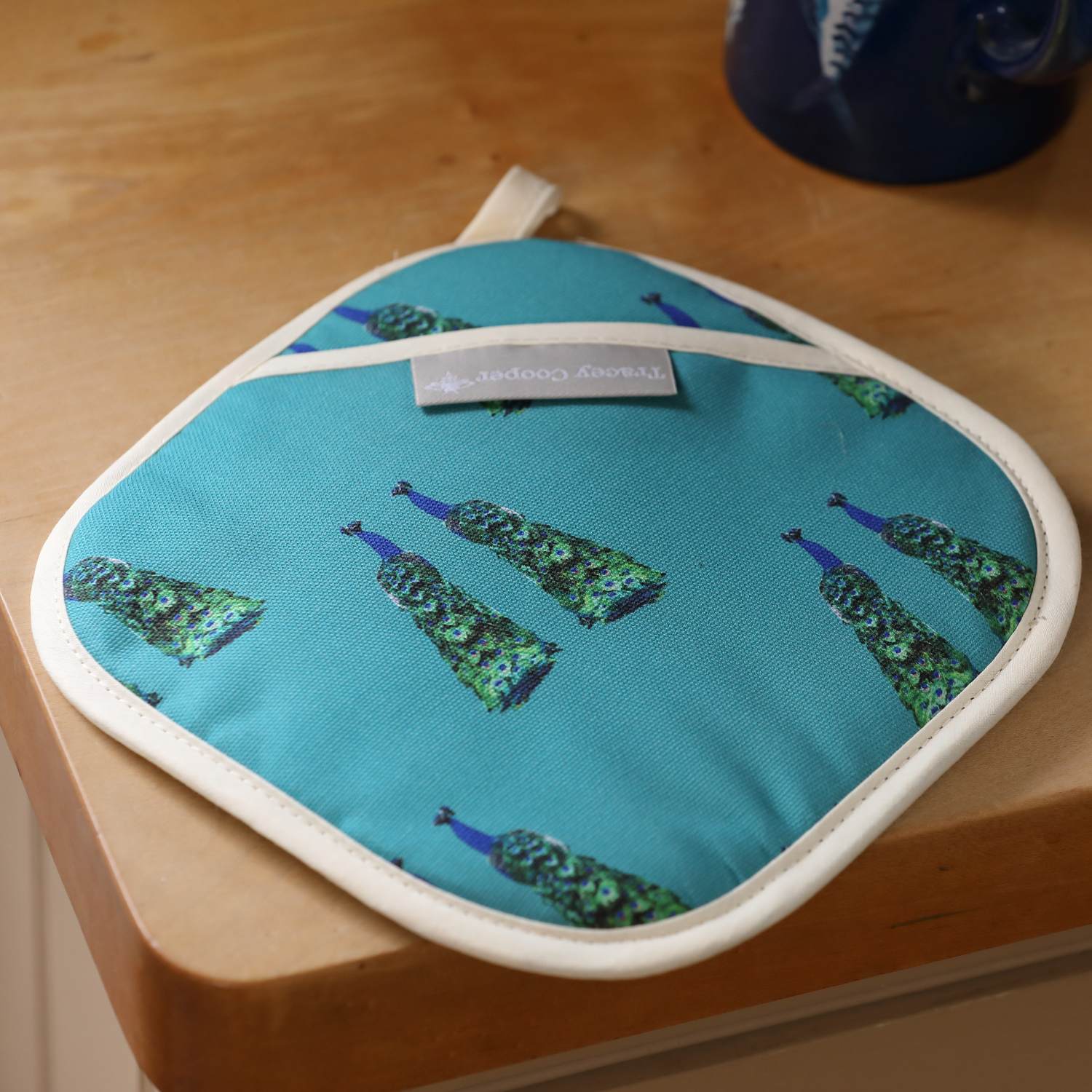 Peacock pot grab British made kitchen linen