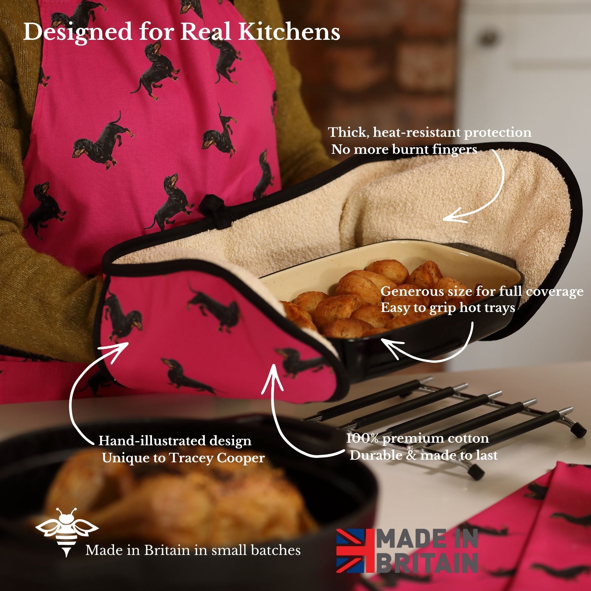Sausage Dog Double Oven Glove (Pink)