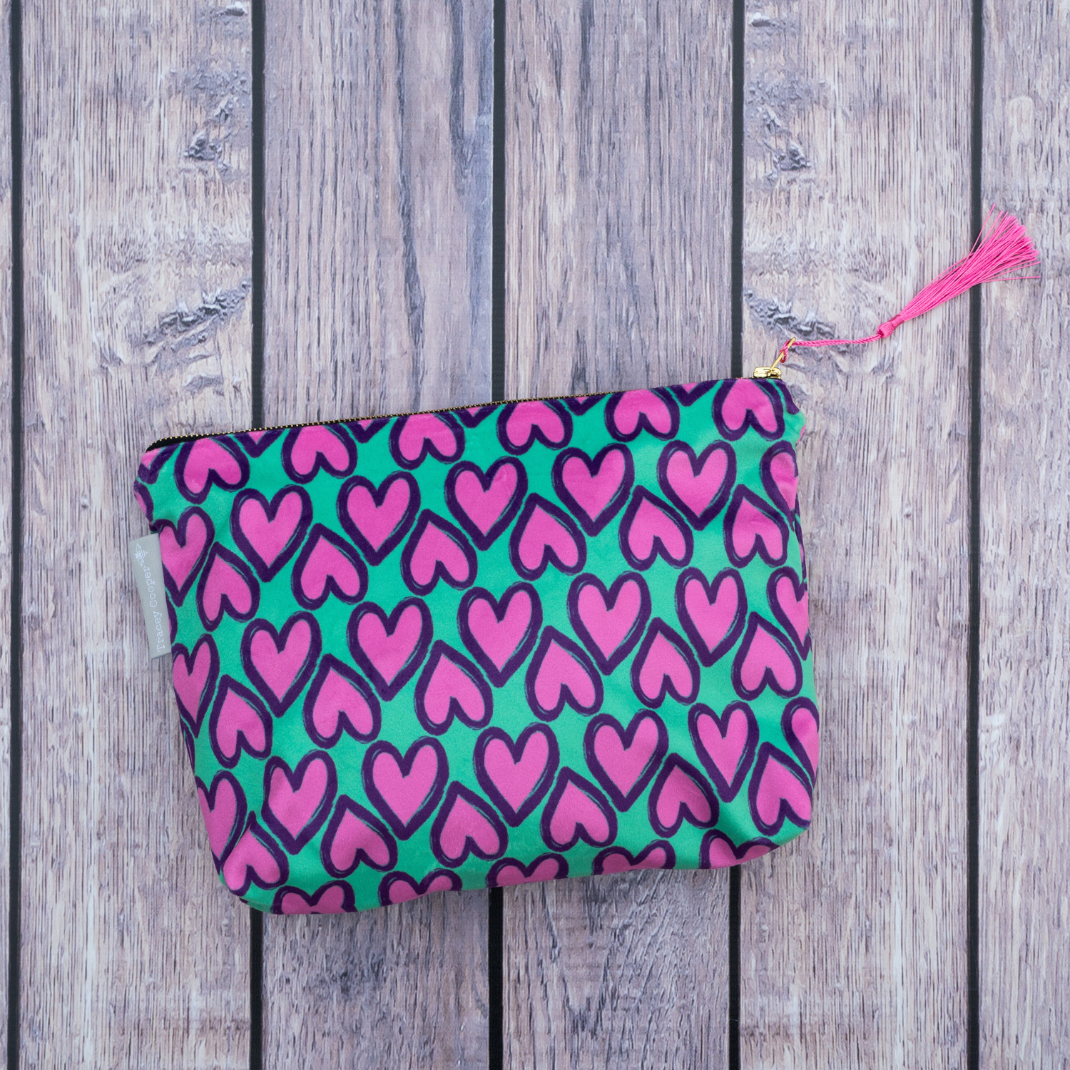 Hearts Make Up Bag in Green