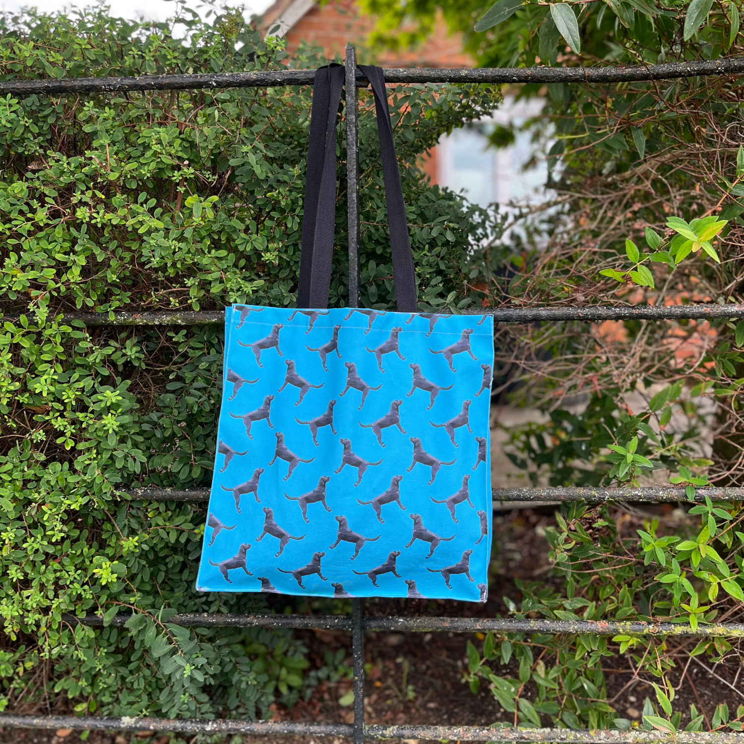 black labrador design tote